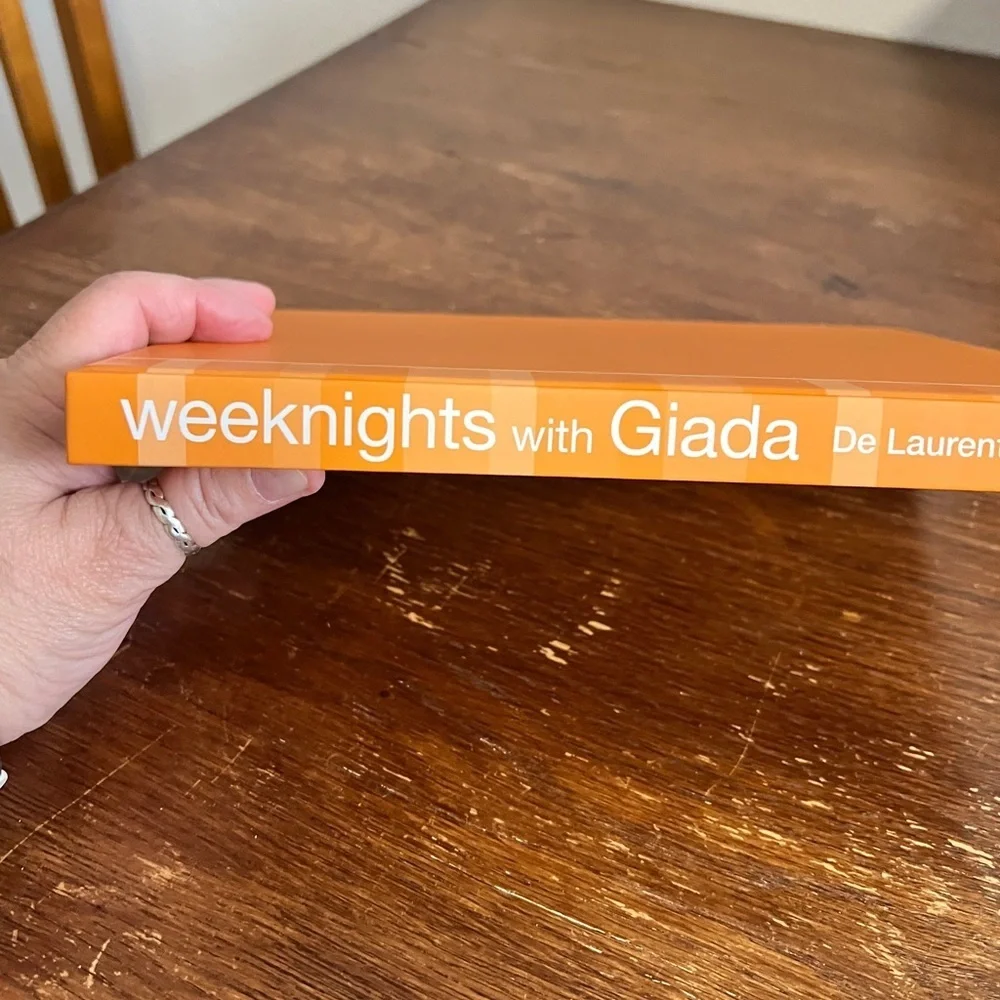 Weeknights with Giada Cookbook – Giada De Laurentiis (2012 Hardcover)